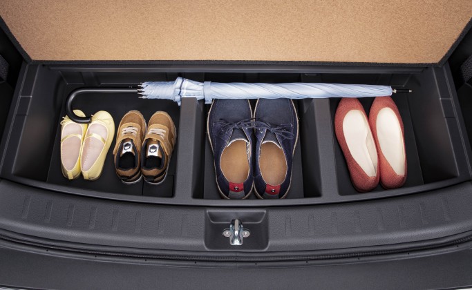 Interior New Xpander Cross