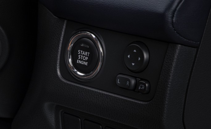 Interior New Xpander Cross