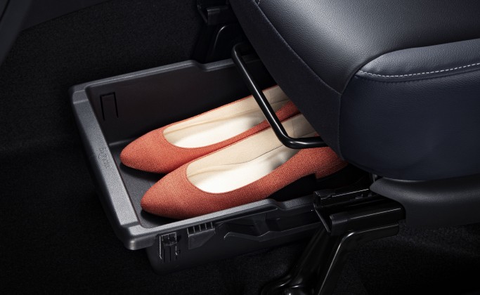 Interior New Xpander Cross